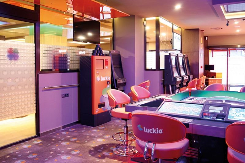 Reforma Casino Luckia en Valencia