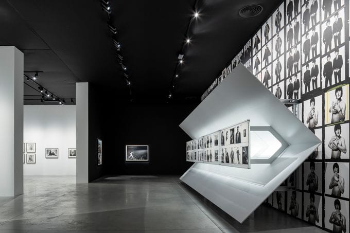 Espacio expositivo David Bailey´s Changing Fashion - Fundación MOP