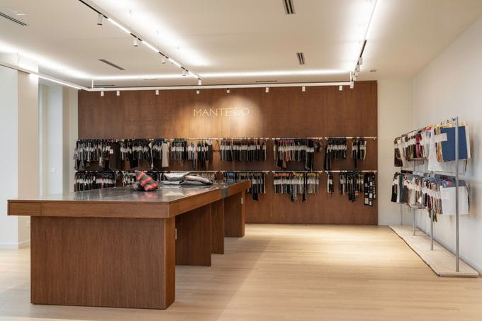 Showroom y oficinas de MANTECO en A Coruña