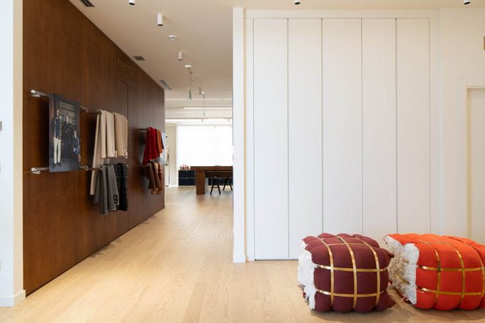 Showroom y oficinas de MANTECO en A Coruña