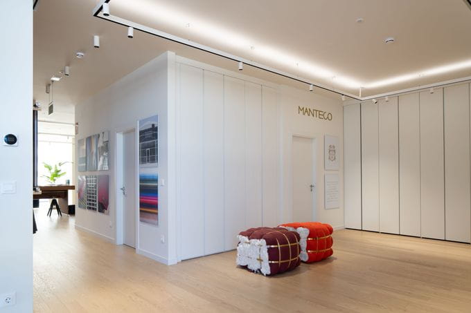 Showroom y oficinas de MANTECO en A Coruña