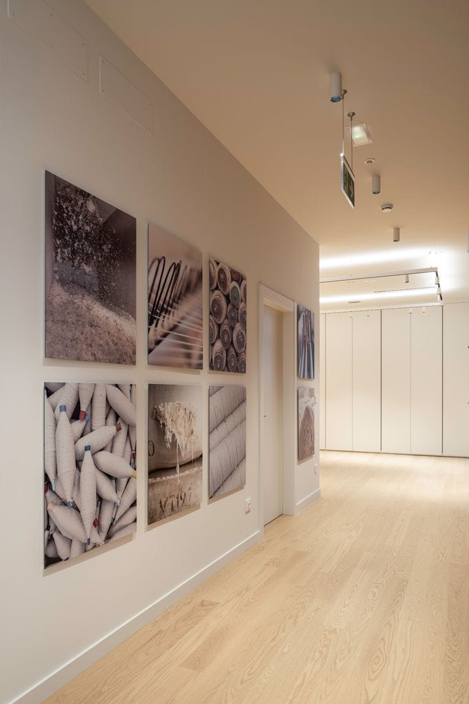 Showroom y oficinas de MANTECO en A Coruña